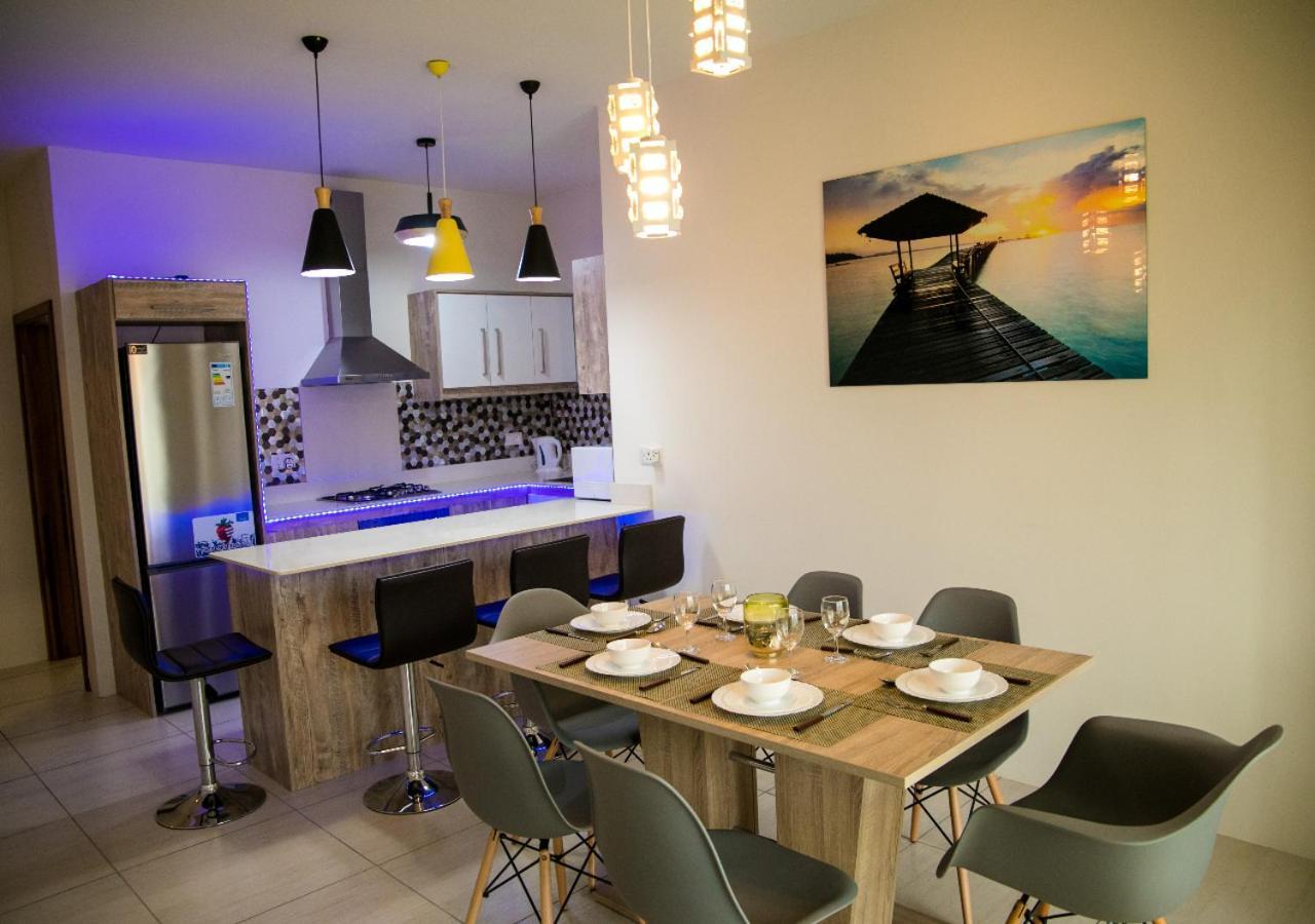 Luxury 2 Bedroom Apartment With Pool - Close To Flic-En-Flac Beach 外观 照片