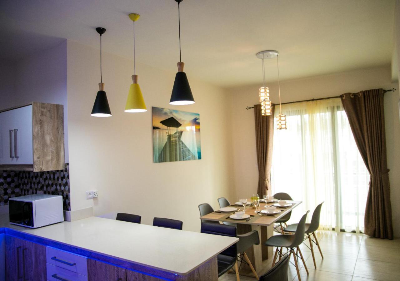 Luxury 2 Bedroom Apartment With Pool - Close To Flic-En-Flac Beach 外观 照片