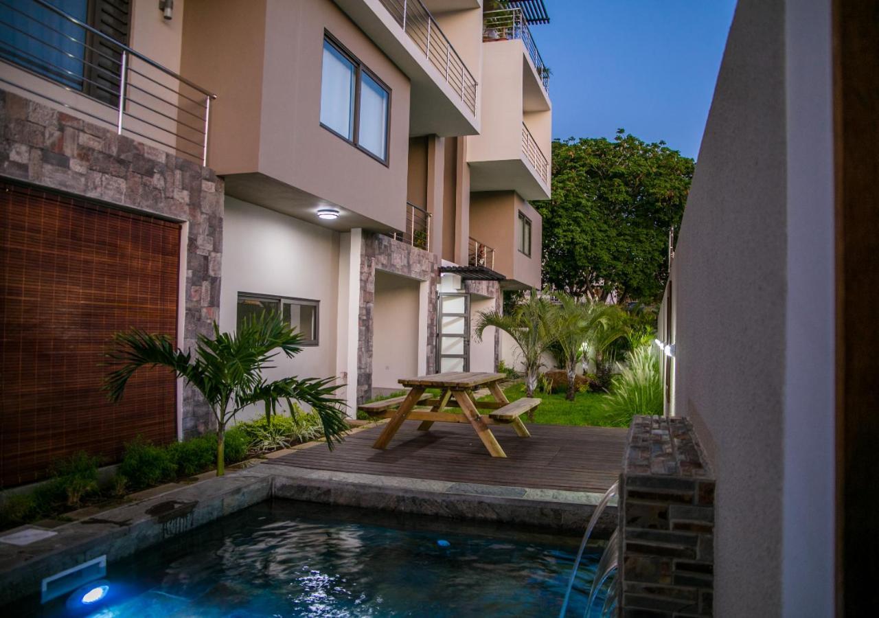 Luxury 2 Bedroom Apartment With Pool - Close To Flic-En-Flac Beach 外观 照片