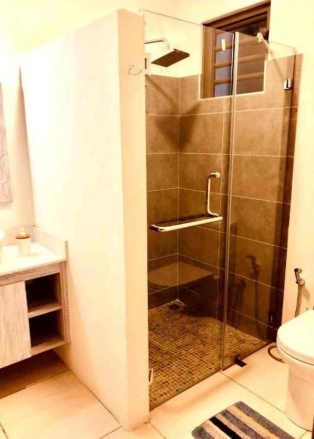 Luxury 2 Bedroom Apartment With Pool - Close To Flic-En-Flac Beach 外观 照片