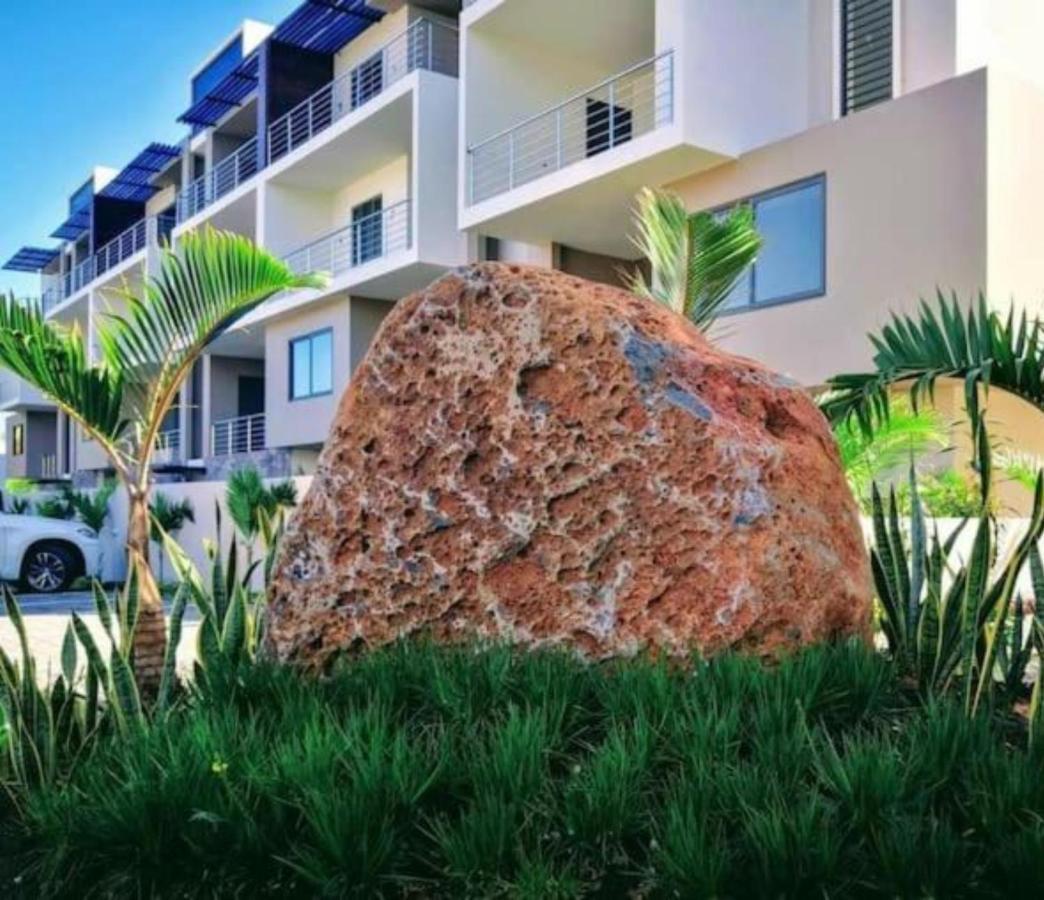 Luxury 2 Bedroom Apartment With Pool - Close To Flic-En-Flac Beach 外观 照片